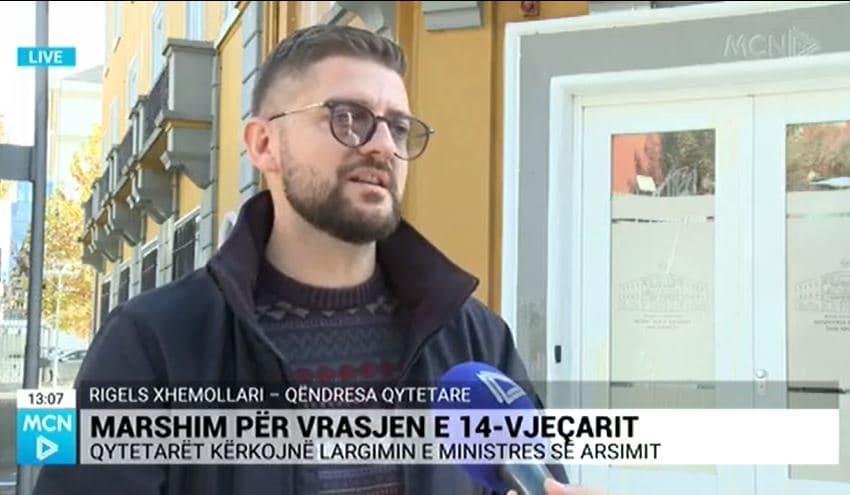 Marshimi për vrasjen e 14 vjeçarit/ Xhemollari: Duhet rritur siguria në shkolla, të shtohen oficerët dhe psikologët (VIDEO)