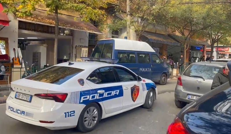 Operacioni/ Në pranga dy ish-gjyqtarë, detyrim paraqitje për gazetarët Artan Hoxha dhe Elton Qyno