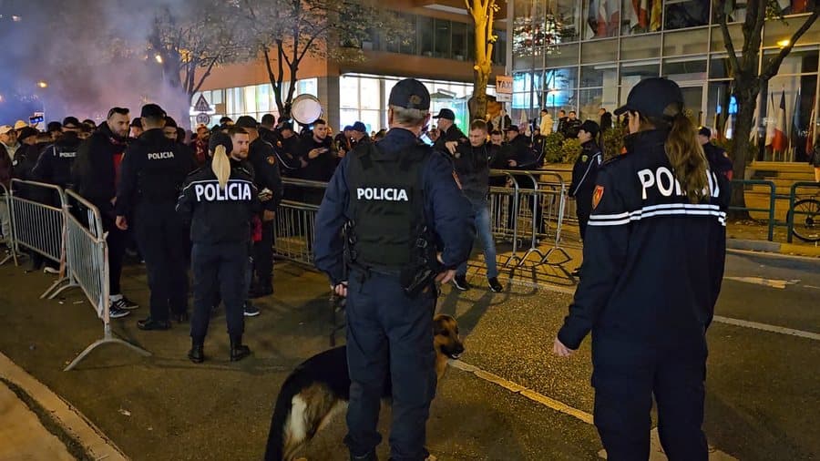 Tubimi i PD/ Pritet bllokimi i rrugëve kryesore të Tiranës. Policia: Të mos cenohet qarkullimi!
