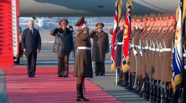 Moska: Bashkëpunimi ushtarak me Korenë e Veriut po zgjerohet