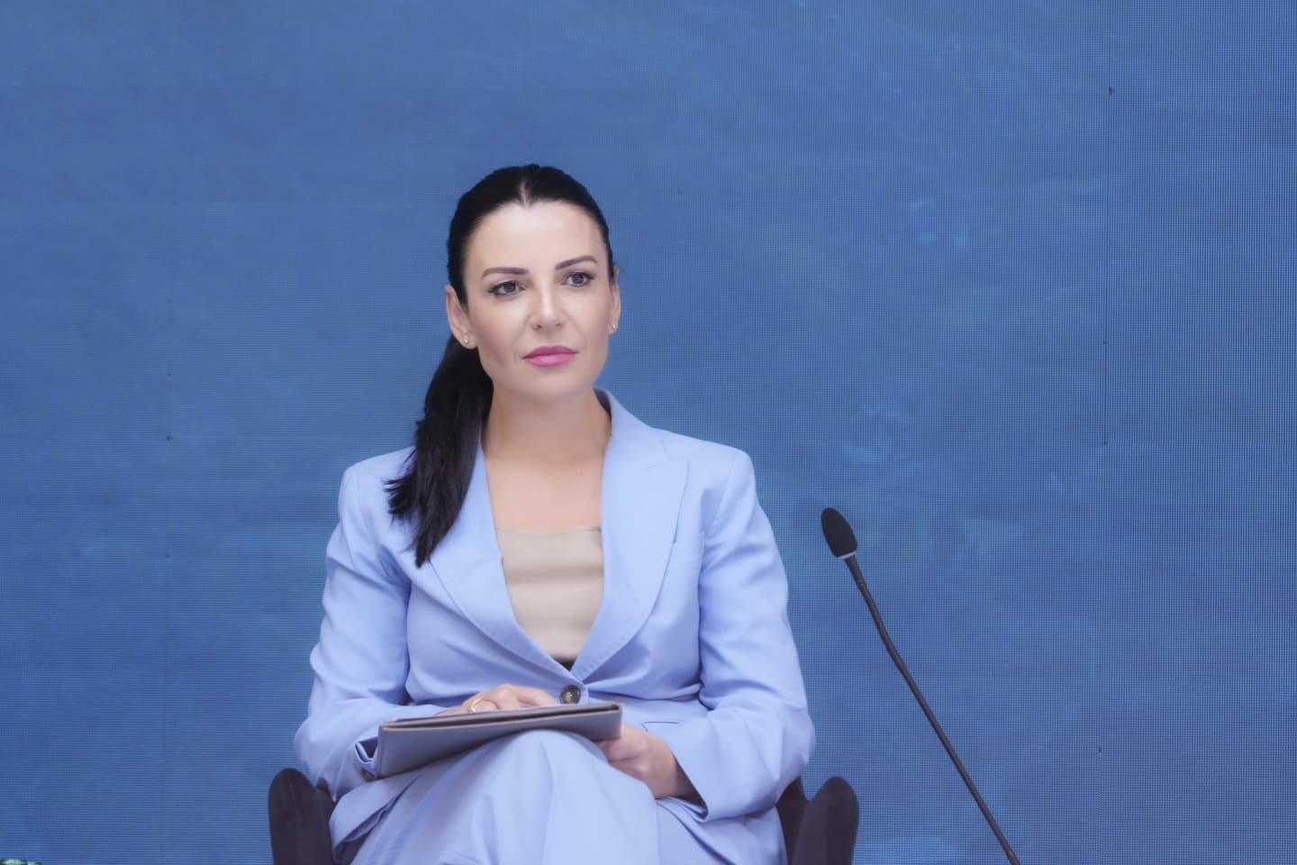 Bardhi dokumente në SPAK: Balluku të dalë para drejtësisë, trefishoi kostot e projektit energjetik