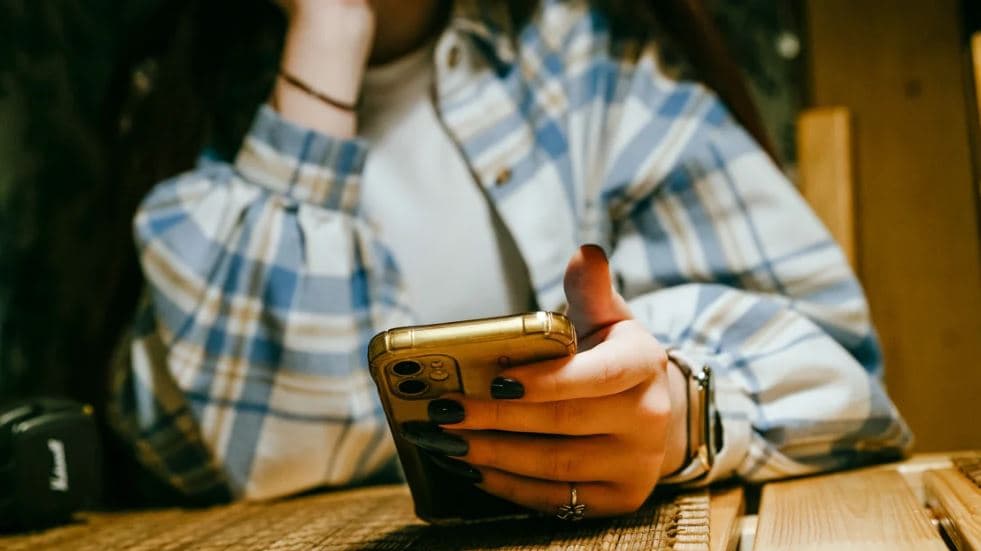 Fjalori i Oksfordit zgjedh ‘fjalën e vitit’ 2024
