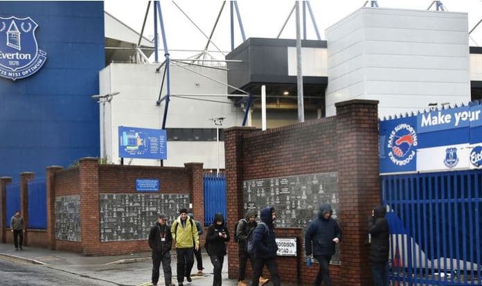 Britani/ Stuhia Darragh shtyn derbin Everton- Liverpool