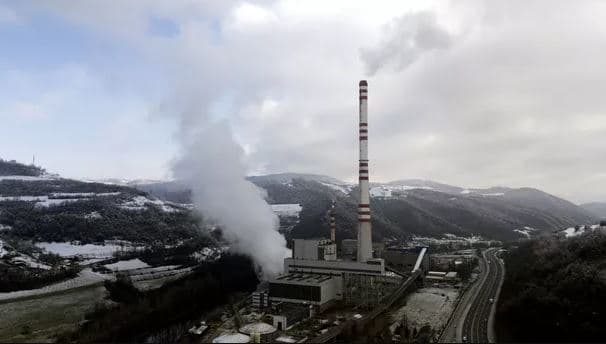IEA: Në 2024 janë përdorur në të gjithë botën 7.8 miliardë tonë qymyr