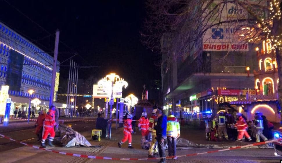  Sulmi me dy të vdekur e mbi 60 të plagosur në tregun e Krishtlindjes/ Begaj: Shqipëria qëndron me popullin gjerman