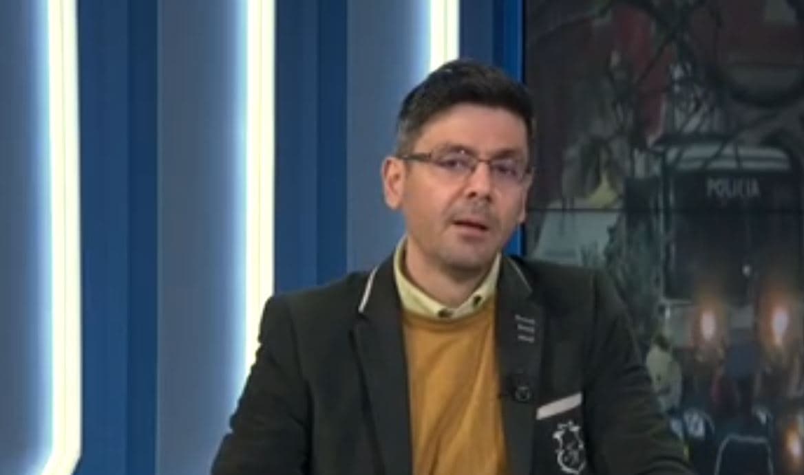 Kalemaj: Partitë e spektrit të djathtë nuk duhet të sulmojnë njëra- tjetrën, duhet t’i kundërvihen mazhorancës (VIDEO)