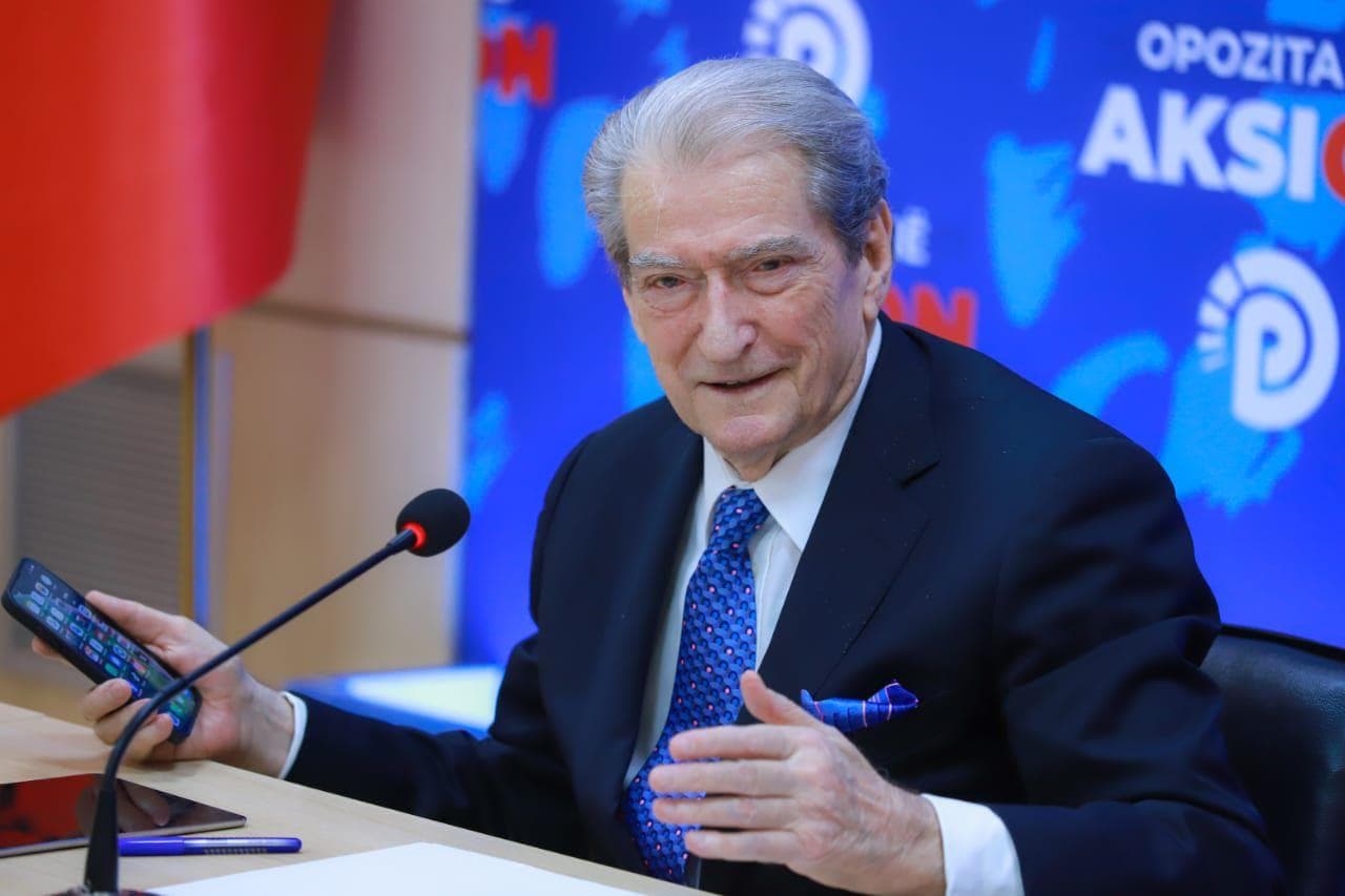 Protesta e pasdites, Berisha: Marshim në Tiranë, qyteti në duart e qytetarëve
