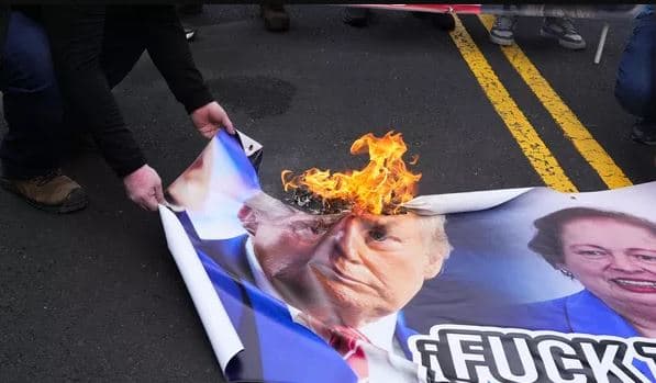 "Duart larg kanalit", demonstratë kundër Donald Trump në Panama