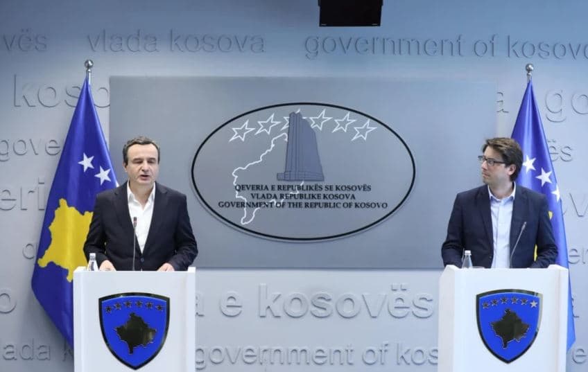 Qeveria e Kosovës ndan për fundvit shtesa prej 100 € për fëmijë dhe pensionistë