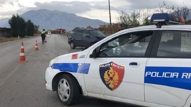 Shoferi i dehur përplaset me automjetin tjetër, arrestohet 34- vjeçari në Gjirokastër