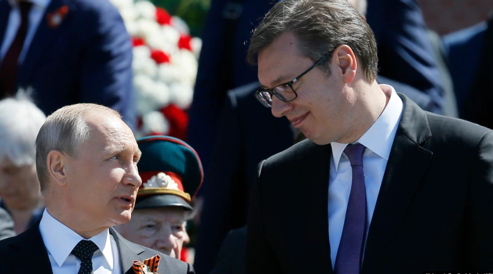 Kremlini: Putin kontakte me miqtë e Rusisë, përfshirë Vuçiç