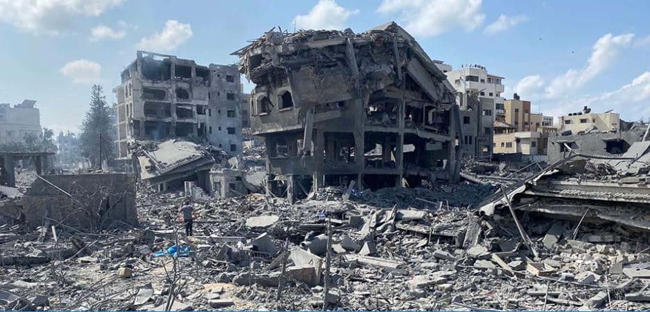 IDF godet 100 objektiva në Gaza, mbi 180 të vdekur 