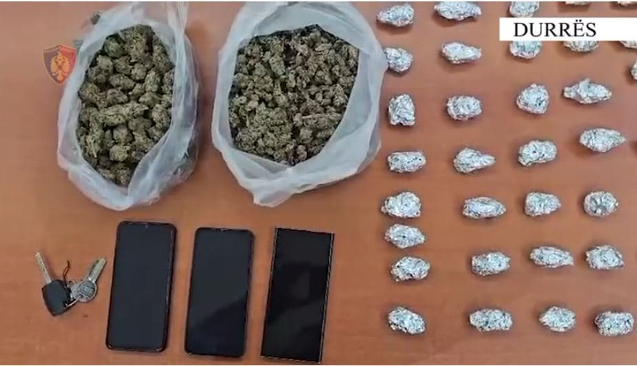 Shisnin drogë në lokalet e natës, një i arrestuar dhe një person në kërkim në Shijak