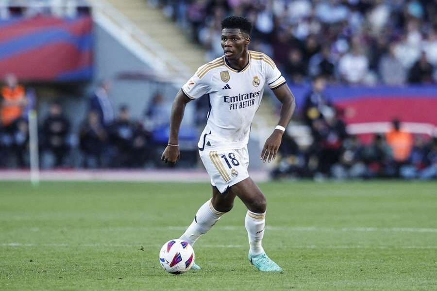 Manchester City, ofensivë për Aurelien Tchouameni