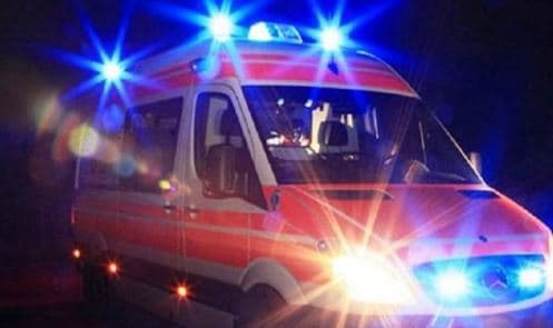 Tiranë/ Gjendet i pajetë në oborrin e banesës një 81 vjeçar