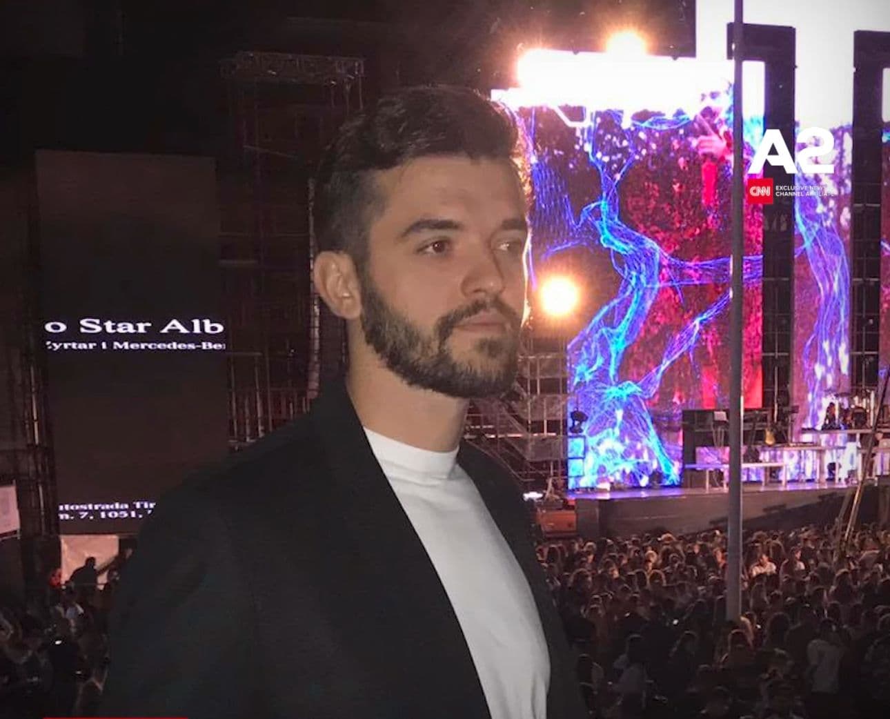 Plagoset me thikë këngëtari në Shkodër, arrestohet autori i dyshuar/ Konflikti me klientin e dehur (VIDEO)