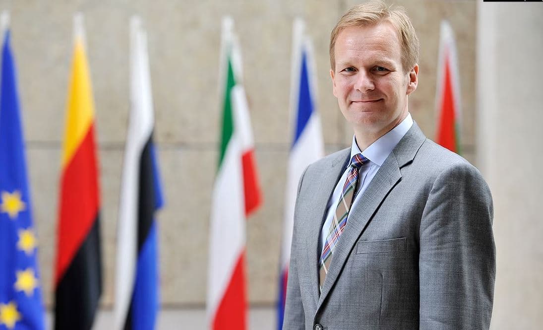  Diplomati danez Sorensen konfirmohet si emisar për dialogun Kosovë-Serbi