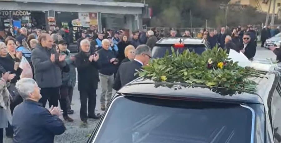 Homazhet për Kryepeshkopin Janullatos/ Policia merr masa për devijimin e rrugëve dhe akseve të bllokuara sot dhe të enjten në Tiranë
