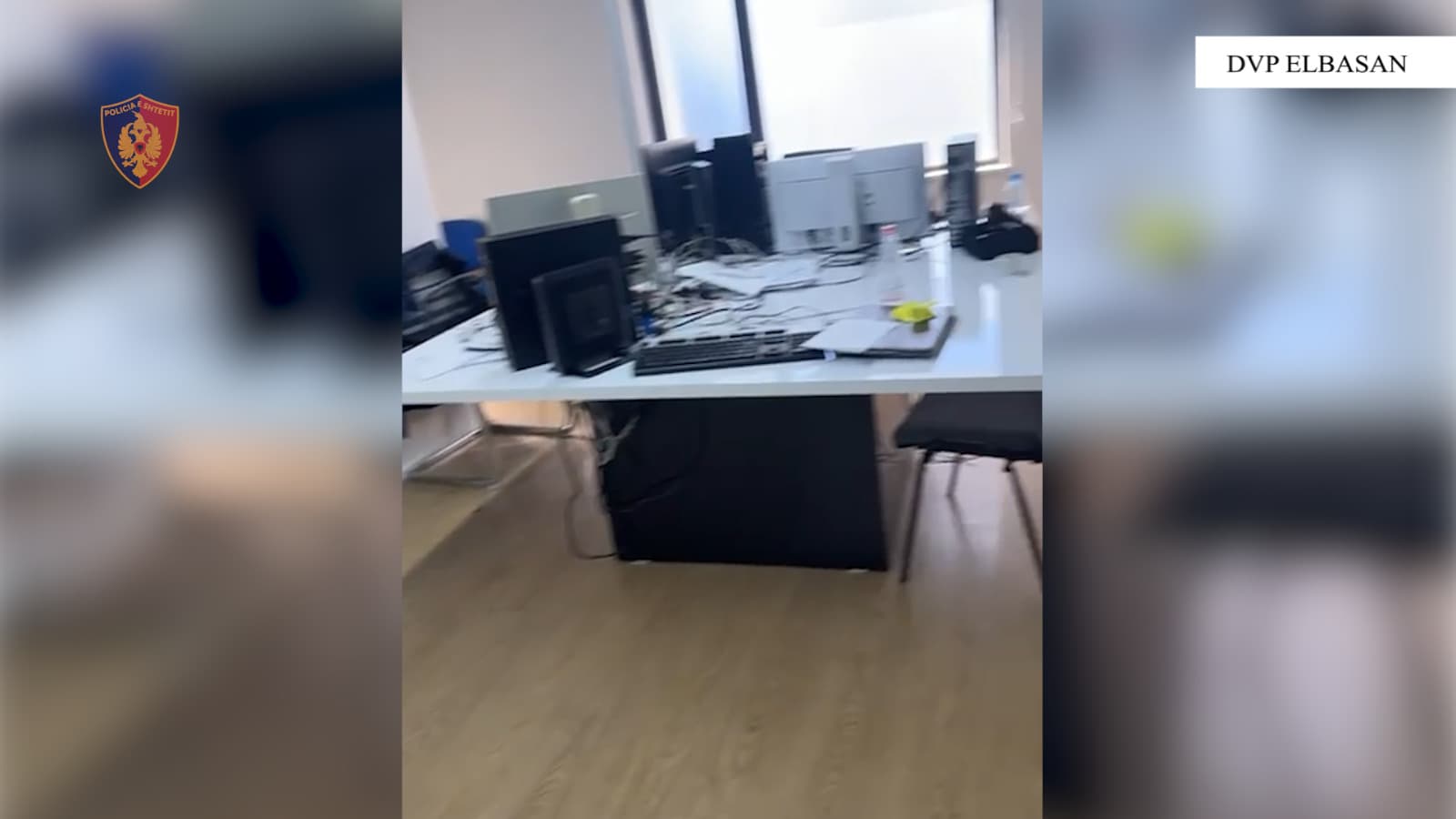 Mashtronin të huajt për të investuar në bursa fiktive, 13 të arrestuar në call center në Elbasan 