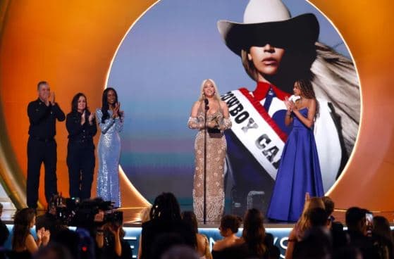 Beyonce fiton Grammy për albumin e vitit