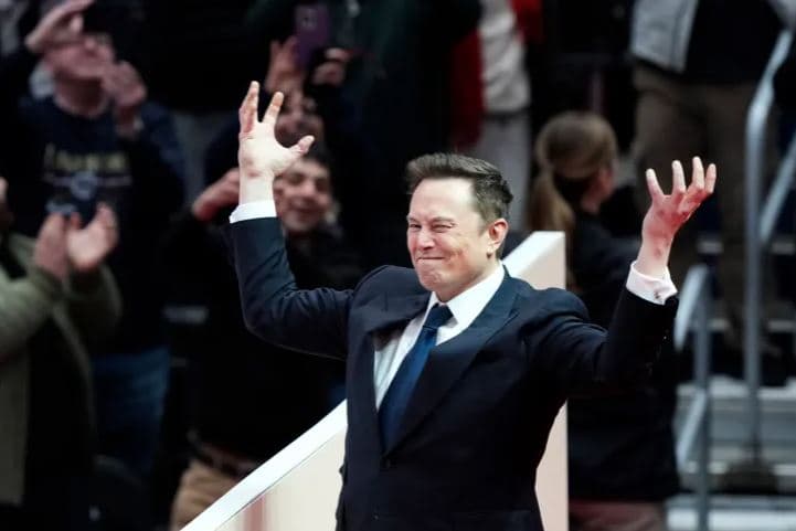 SHBA/ Musk forcon kontrollin mbi qeverinë, duke ndezur akuza për "grusht shteti"