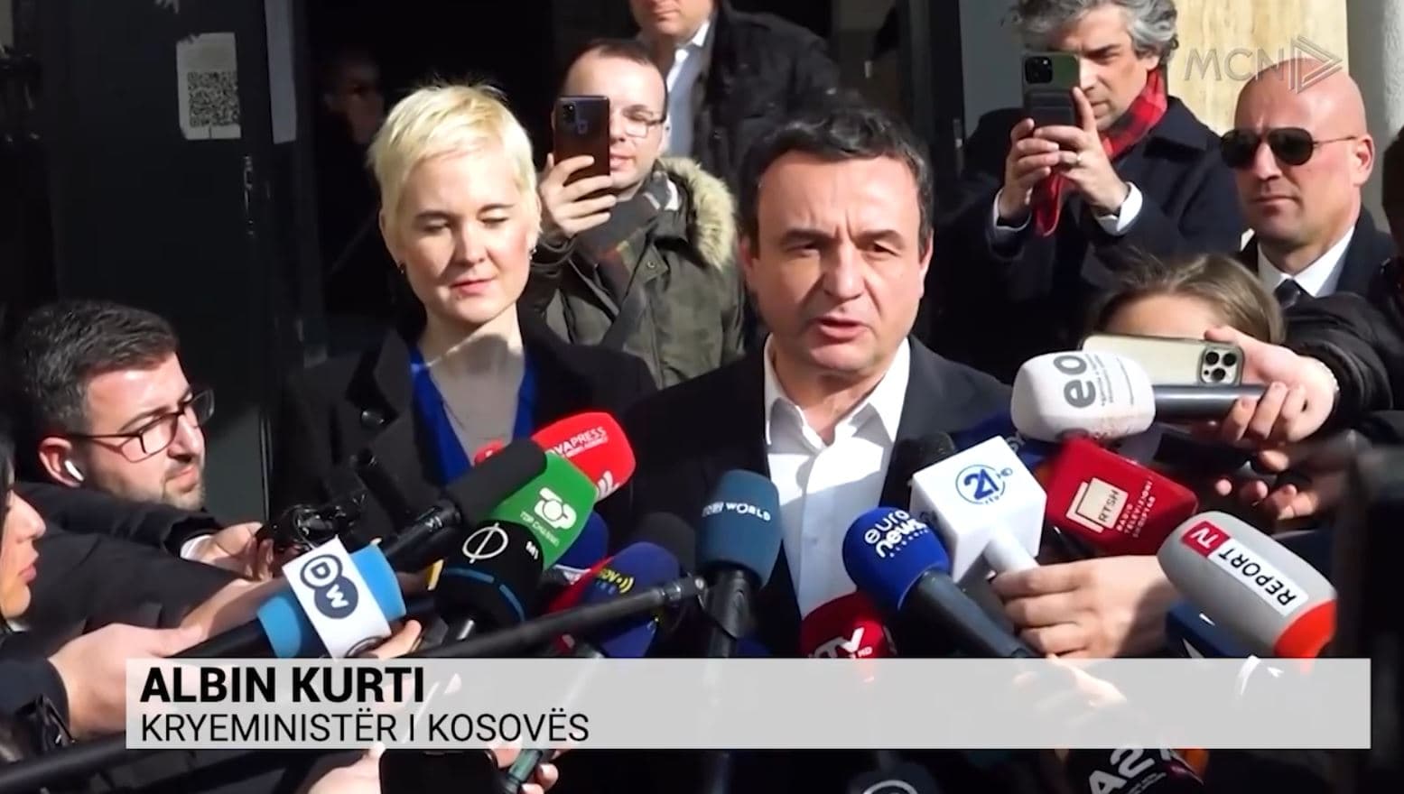 Zgjedhjet në Kosovë/ Kurti e Haradinaj thirrje qytetarëve të votojnë (VIDEO)