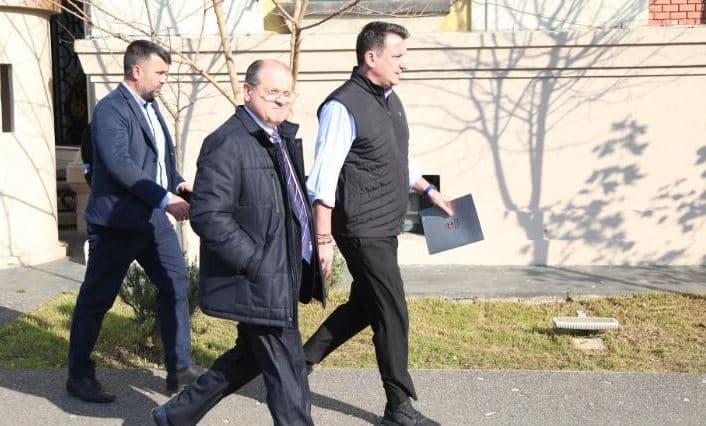 Arrestimi i Veliajt/ SPAK vendos ‘detyrim paraqitje’ për Gentian Sulën, Fatmir Bektashin, Shkëlqimin Fushën dhe dy të tjerë
