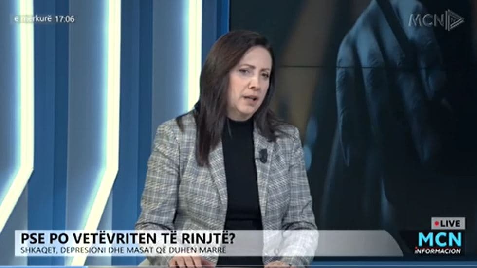 Muçaj: Ulja e vetëvlerësimit ndikon në vetëvrasje. Mësuesit kujdestarë kanë rol parësor 