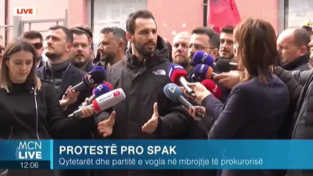 Tubim pro SPAK-ut/ Lapaj: Kurajo për njerëzit e drejtësisë. Ka një aleancë të egër kundër ligjit! (VIDEO)