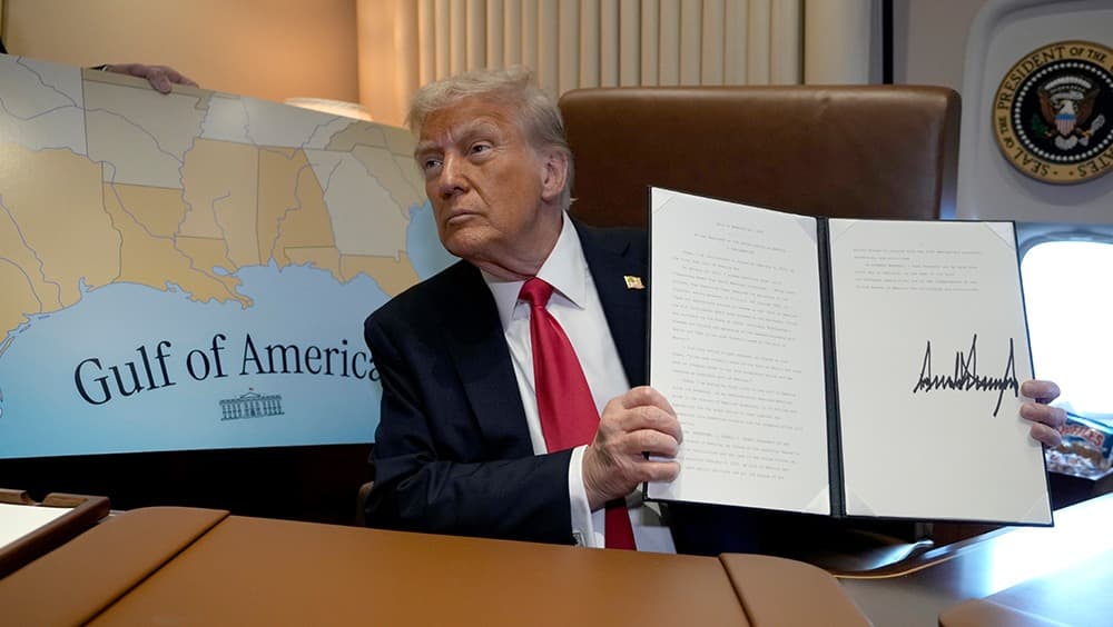Trump ndalon Associated Press në Zyrën Ovale