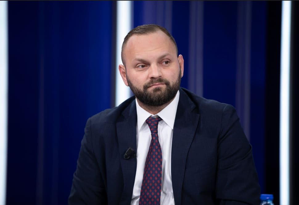 ‘Veliaj’, Valteri: Proces politik, nëse del fajtor le të bëjë burg si gjithë të tjerët