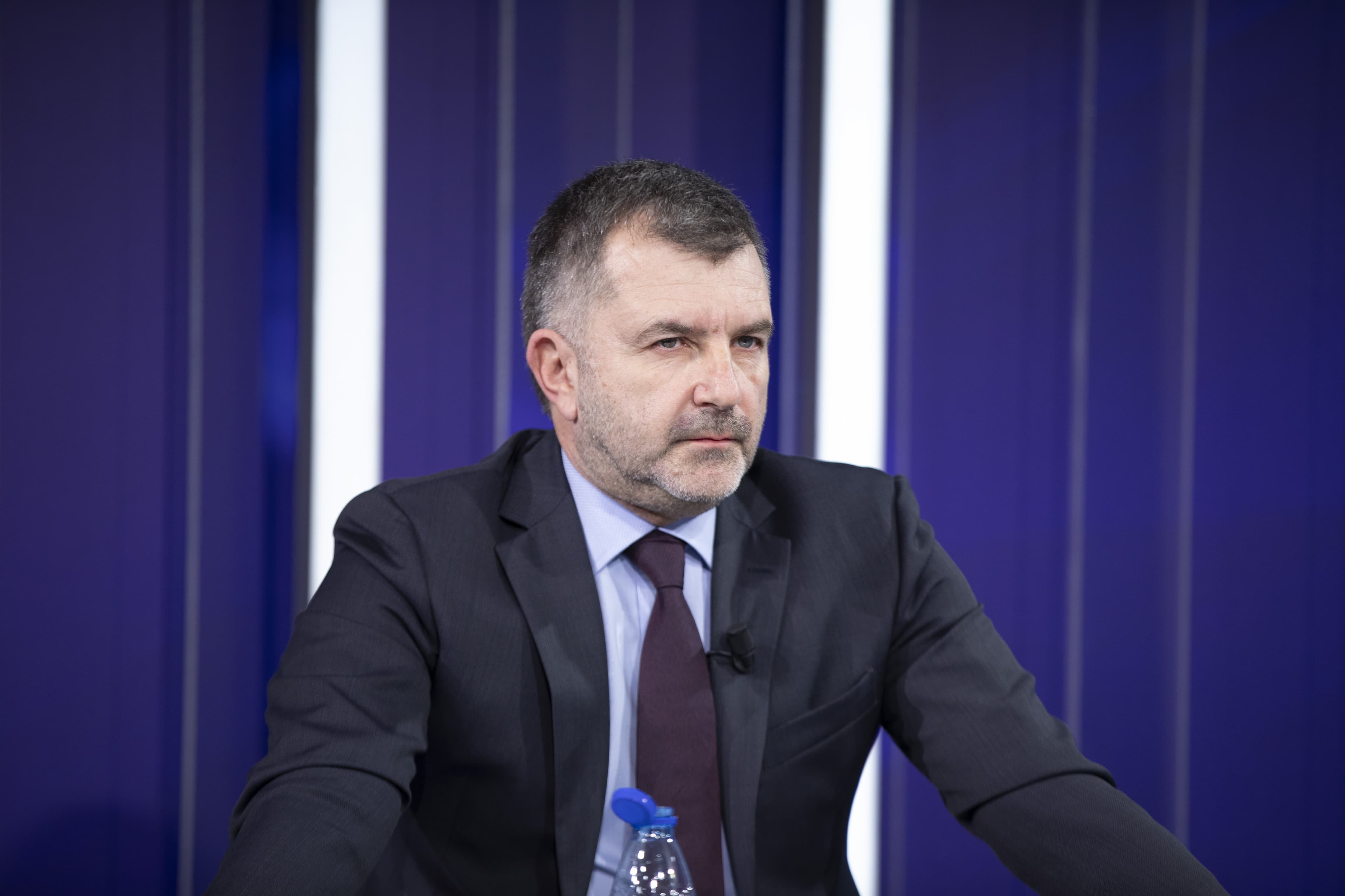 Bushati: Heronjtë e SPAK të hetojnë inceneratorët, janë krim i planifikuar shtetëror
