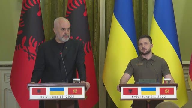 Zelensky, bisedë telefonike me Ramën: Thelbësore që Ukraina të jetë në tryezën e negociatave