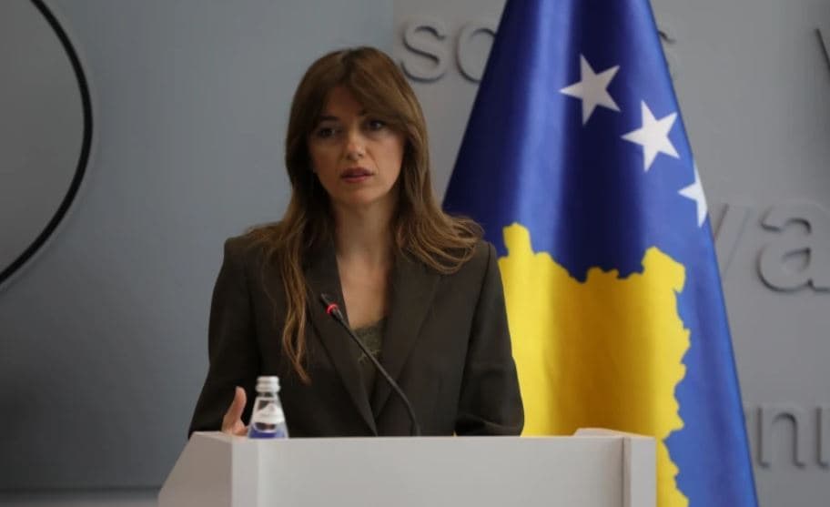 Kosovë/ Ministrja e Drejtësisë: Kryeministri s’ka refuzuar të dëshmojë. Prokuroria po bën veprime politike 