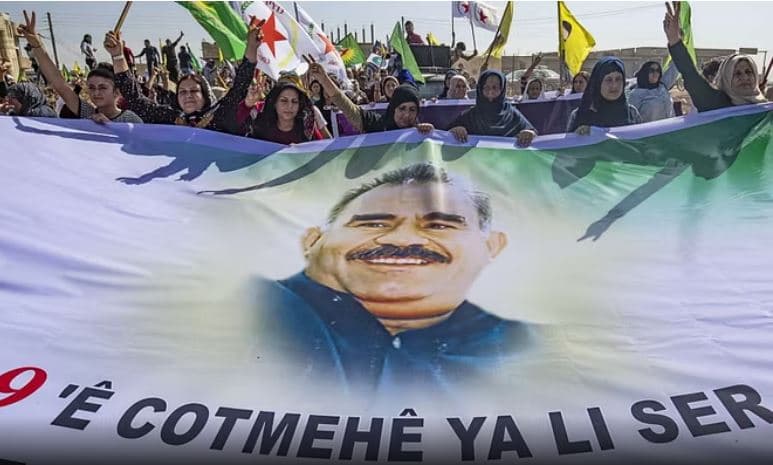 Turqi, lideri kurd Oçalan: PKK duhet të shpërbëhet dhe të heqë armët