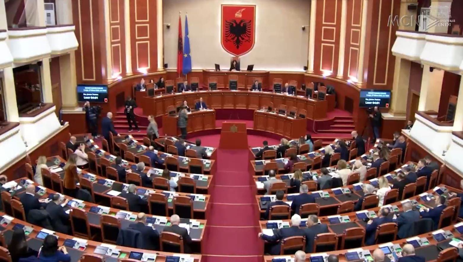 Fushata e 11 majit “varfëron” parlamentin/ Kuvendi nuk sjell projektligje, ankohet opozita 