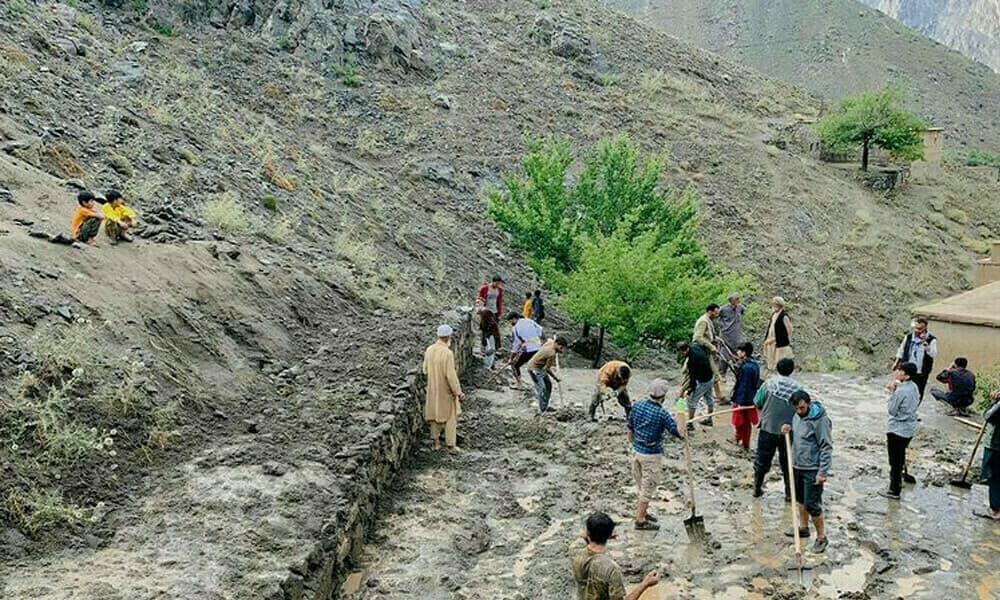 Shira të rrëmbyer në Afganistan, 39 të vdekur