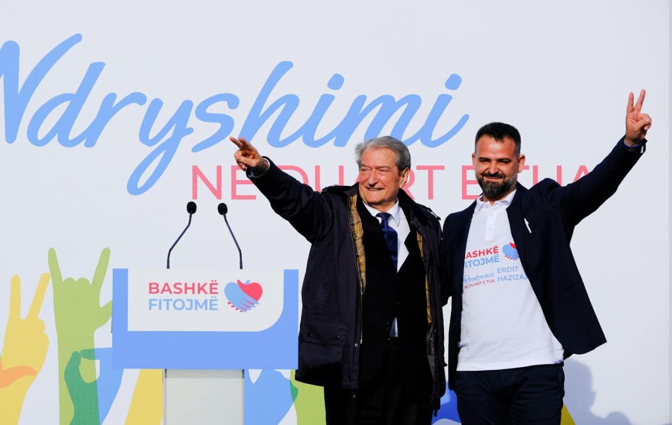SPAK vë në pranga zyrtarë policie, mes të arrestuarve shefat e krimeve Himarë dhe Lushnjë