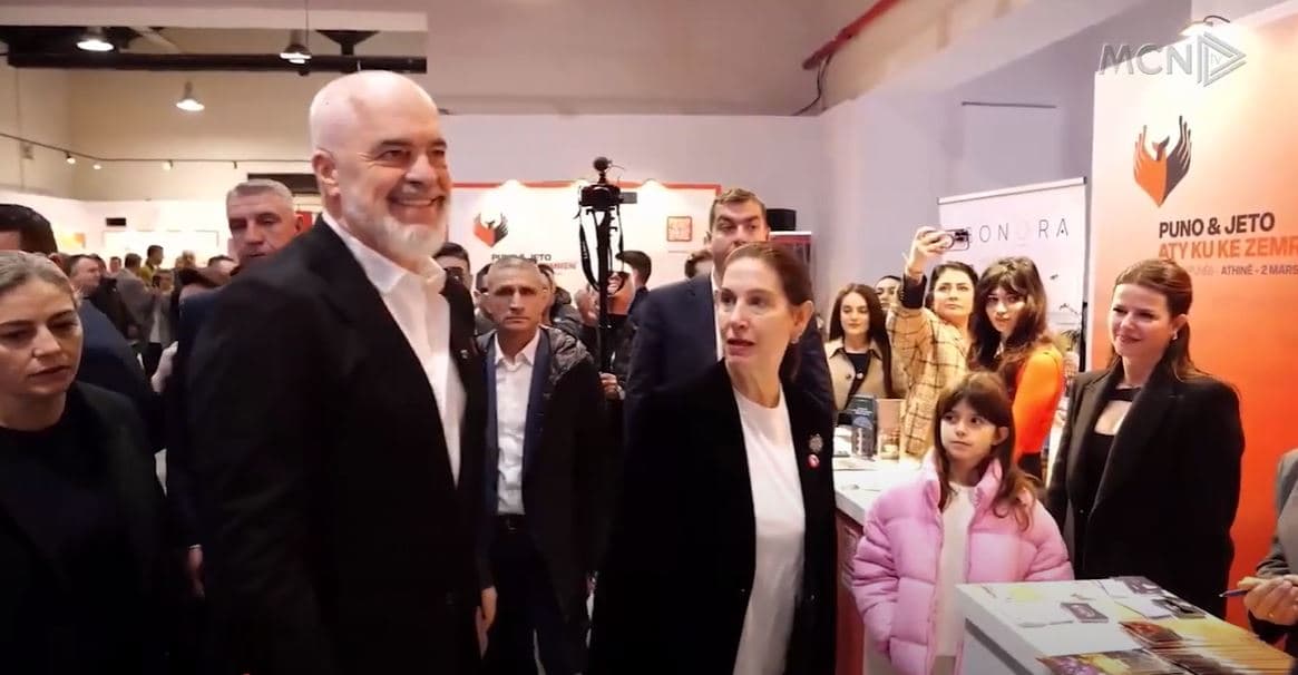 Panair “elektoral” në Athinë/ Rama u prezanton Dulakun shqiptarëve të Greqisë (VIDEO)