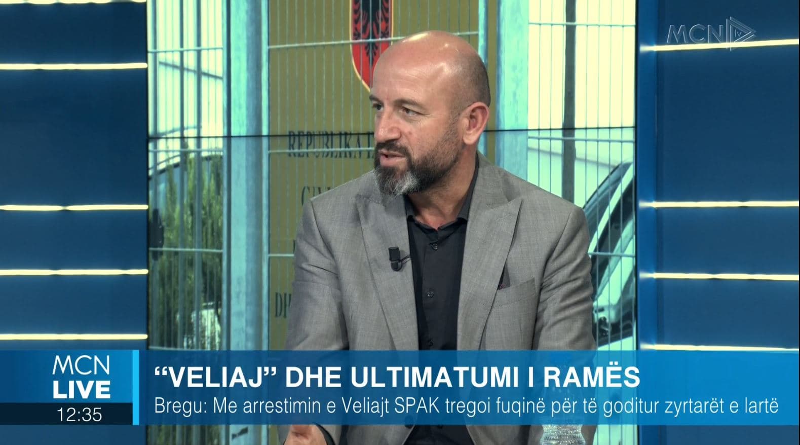Bregu: Veliaj po vuan dhe pjesën e drejtorëve të arrestuar, Rama më shumë iu flet të vetëve se sa SPAK (VIDEO)