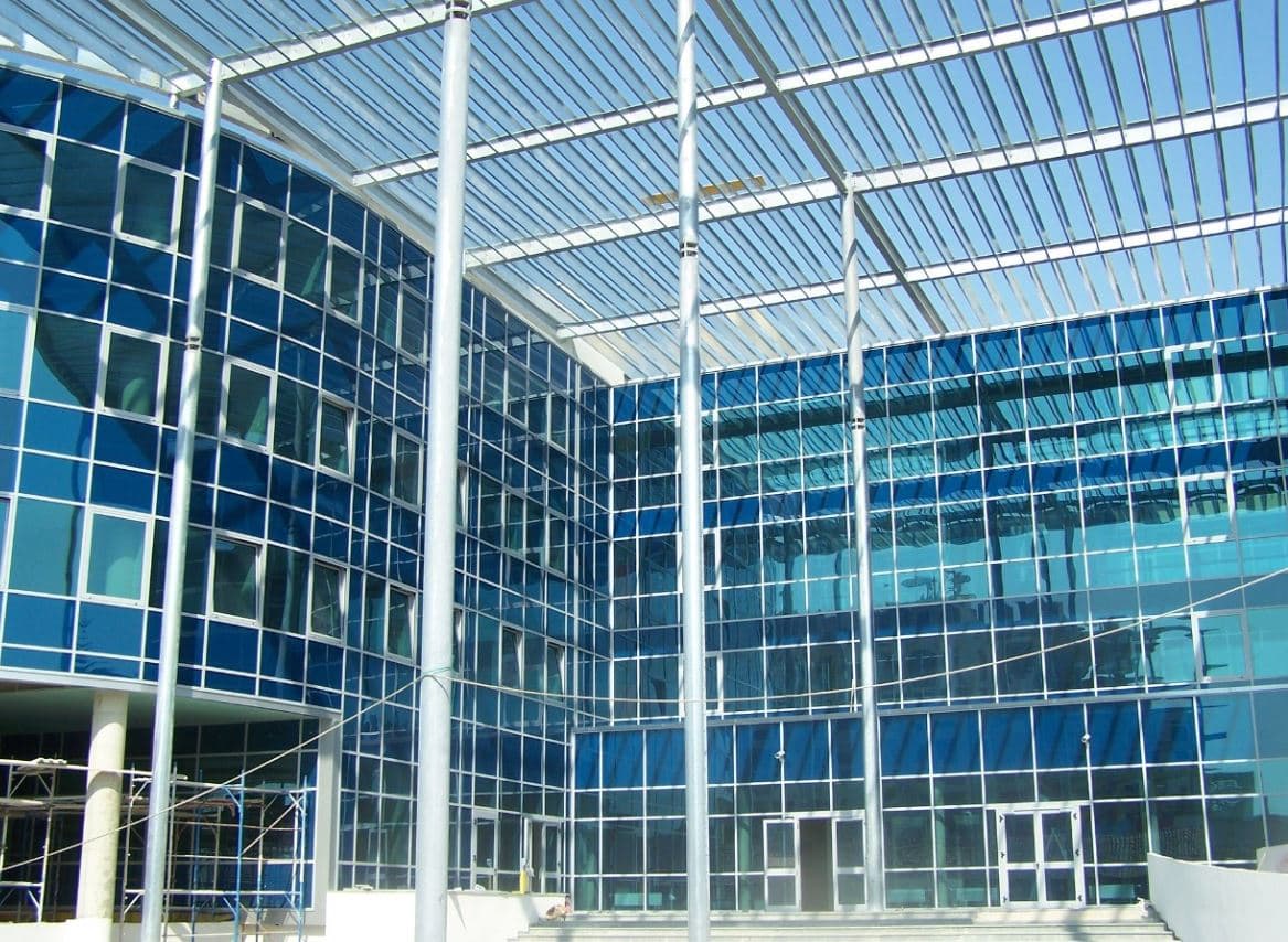 Mashtronin qytetarët europianë përmes call center, SPAK sekuestron 31 pasuri të dy anëtarëve të një grupi kriminal