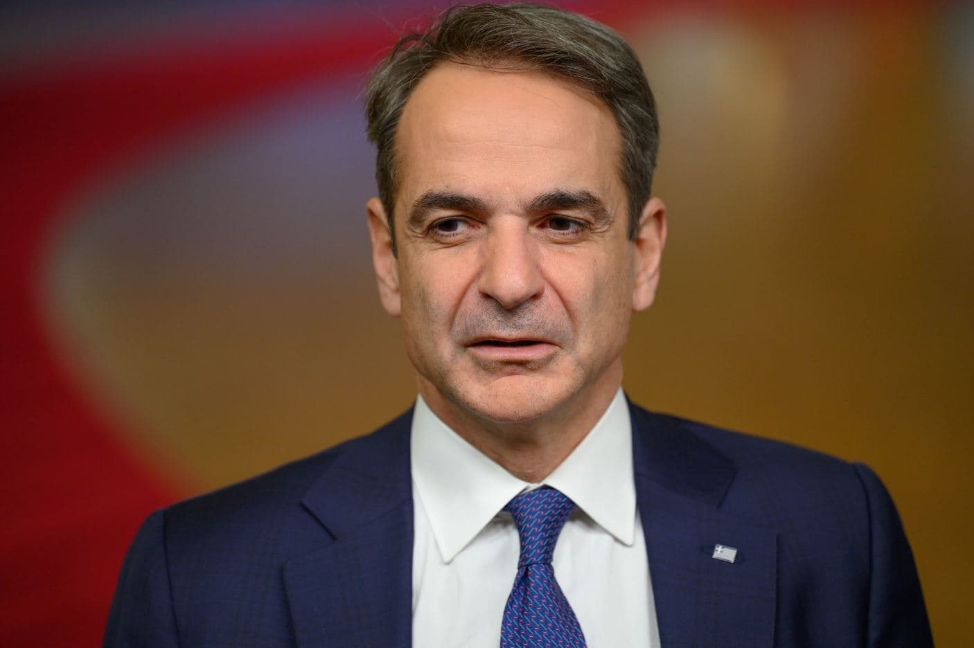 Mitsotakis i mbijeton mocionit të mosbesimit