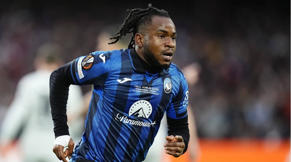 Ademola Lookman, objektiv i Manchester United
