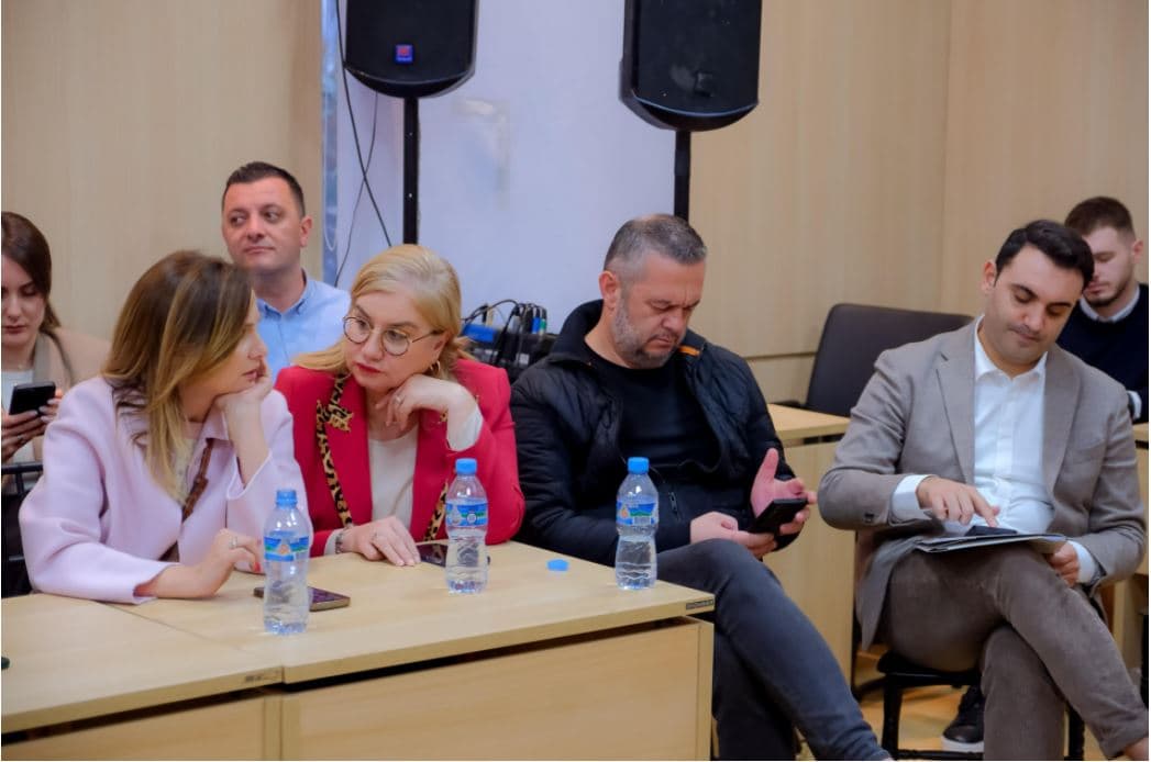 Nga Tabaku te Alimehmeti dhe Meta/ Kush janë kandidatët e opozitës në listën e hapur të Tiranës