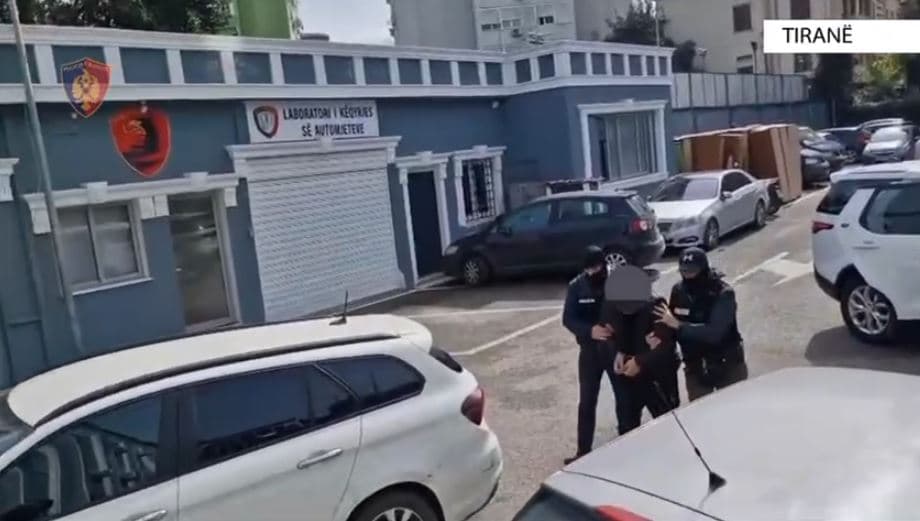 Në kërkim ndërkombëtar nga drejtësia australiane, kapet në Tiranë