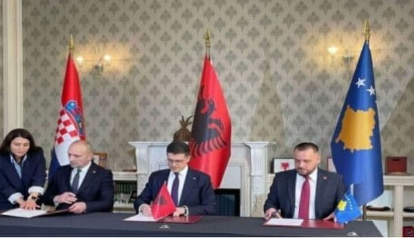  Shqipëria, Kosova dhe Kroacia nënshkruajnë marrëveshje trilaterale për mbrojtjen