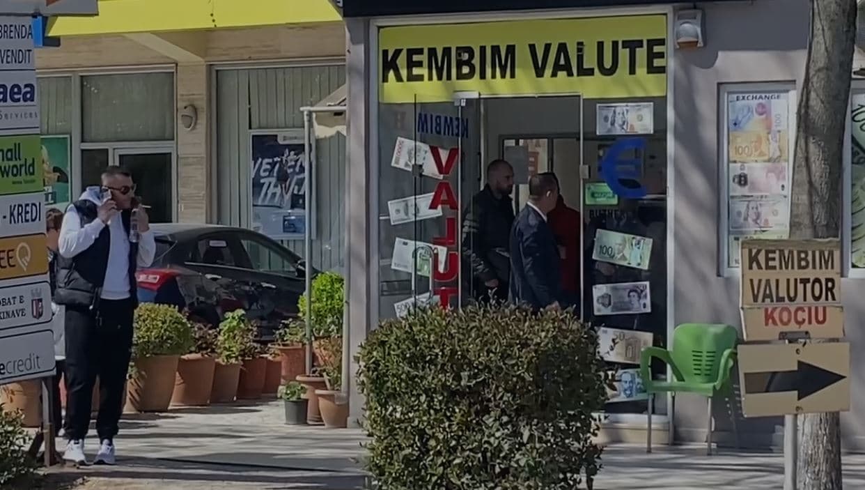 Gjirokastër, tentohet të grabitet me armë një pikë këmbimi valutor