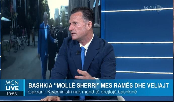 Bashkia e Tiranës ‘mollë sherri’/ Cakrani: Veliaj ka të drejtën e firmës, veprimet e Ramës ‘puç’ institucional (VIDEO)