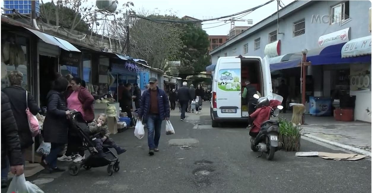 Vezët “zhduken” nga raftet e marketeve. Rrapaj: Dy pulari kanë falimentuar, do rritet çmimi