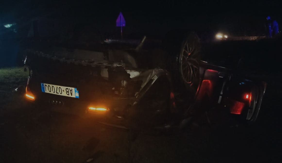 Aksidentohen në Lushnjë, burrë e grua dhe fëmija 2 vjeç